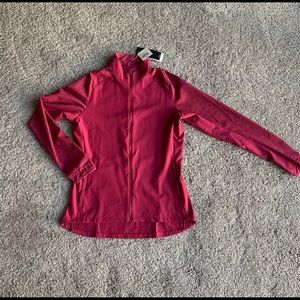 Women’s jacket.
